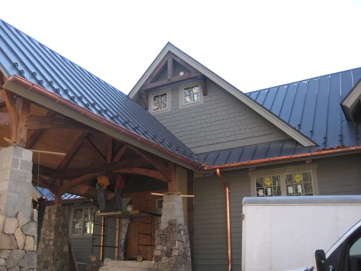 Craftsman Roofing team delivering quality roofing work in Winterset